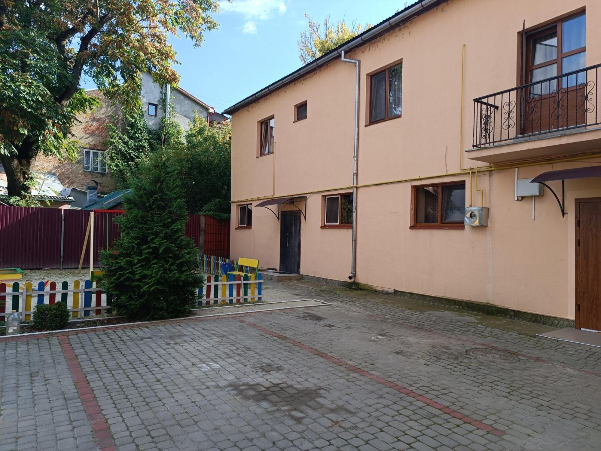 Apartments "Domovik" Beljaeva,5А Mukačevo Exteriér fotografie